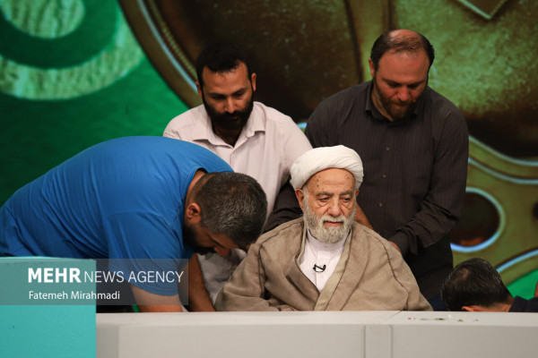 اختتامیه پویش ملی «زندگی با آیه ها»