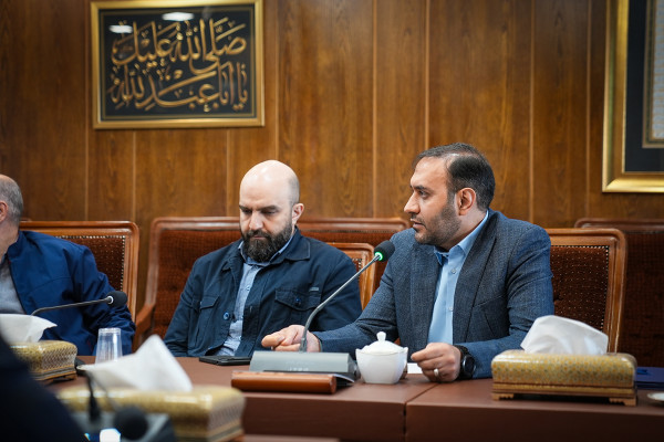 دیدار رئیس ستاد اجرایی فرمان امام با حجت الاسلام قمی