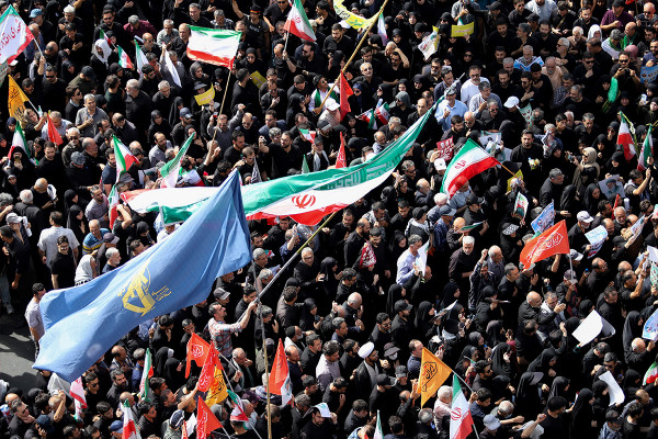 تشییع پیکر ۶۰ شهید اقتدار در تهران